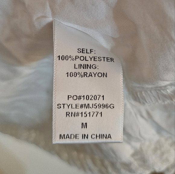 Gilli Crotchet Knit White Lined Blazer w/Shoulder Pads size Medium - Picture 9 of 9